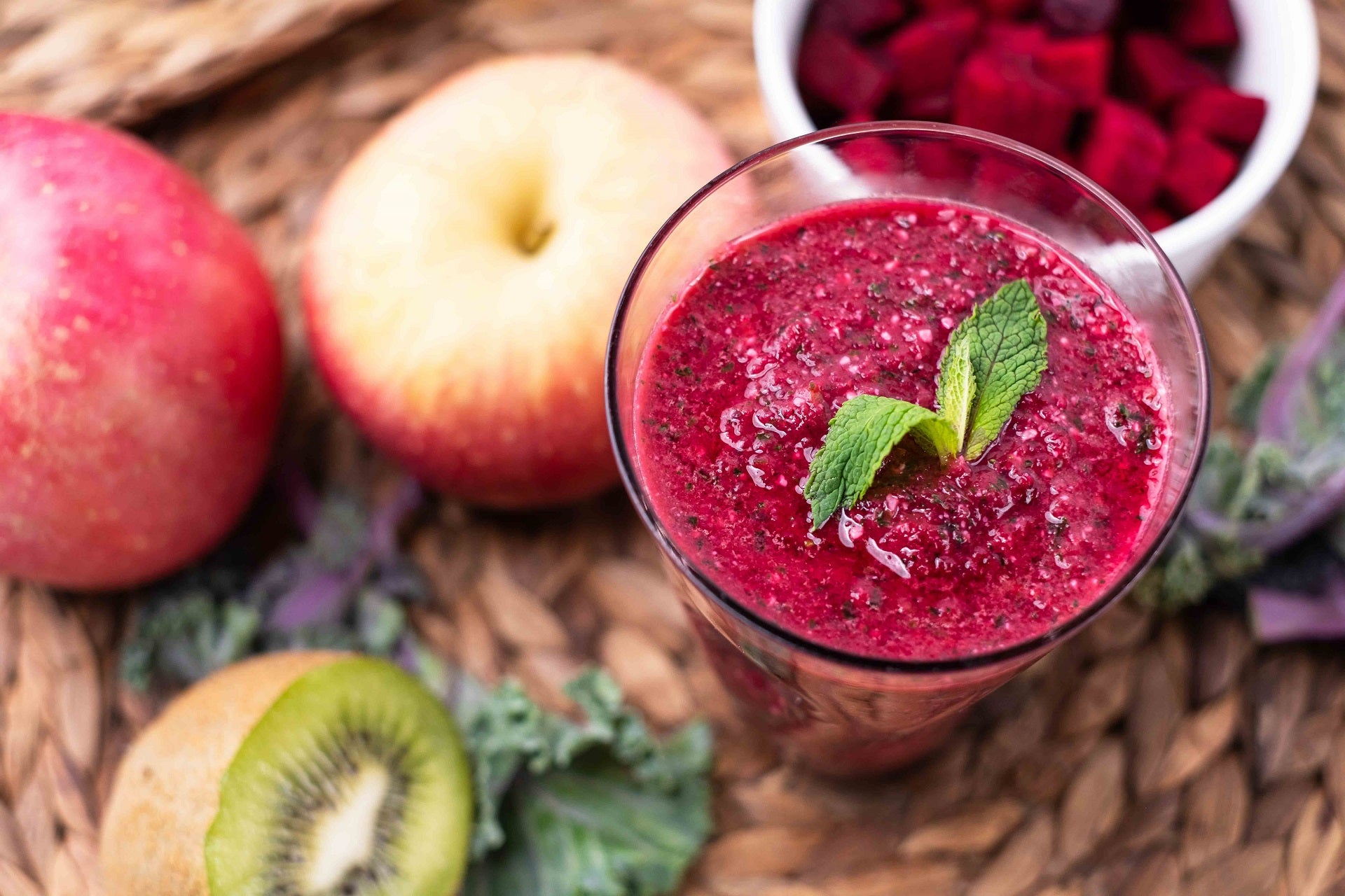 Apple and Beetroot Smoothie