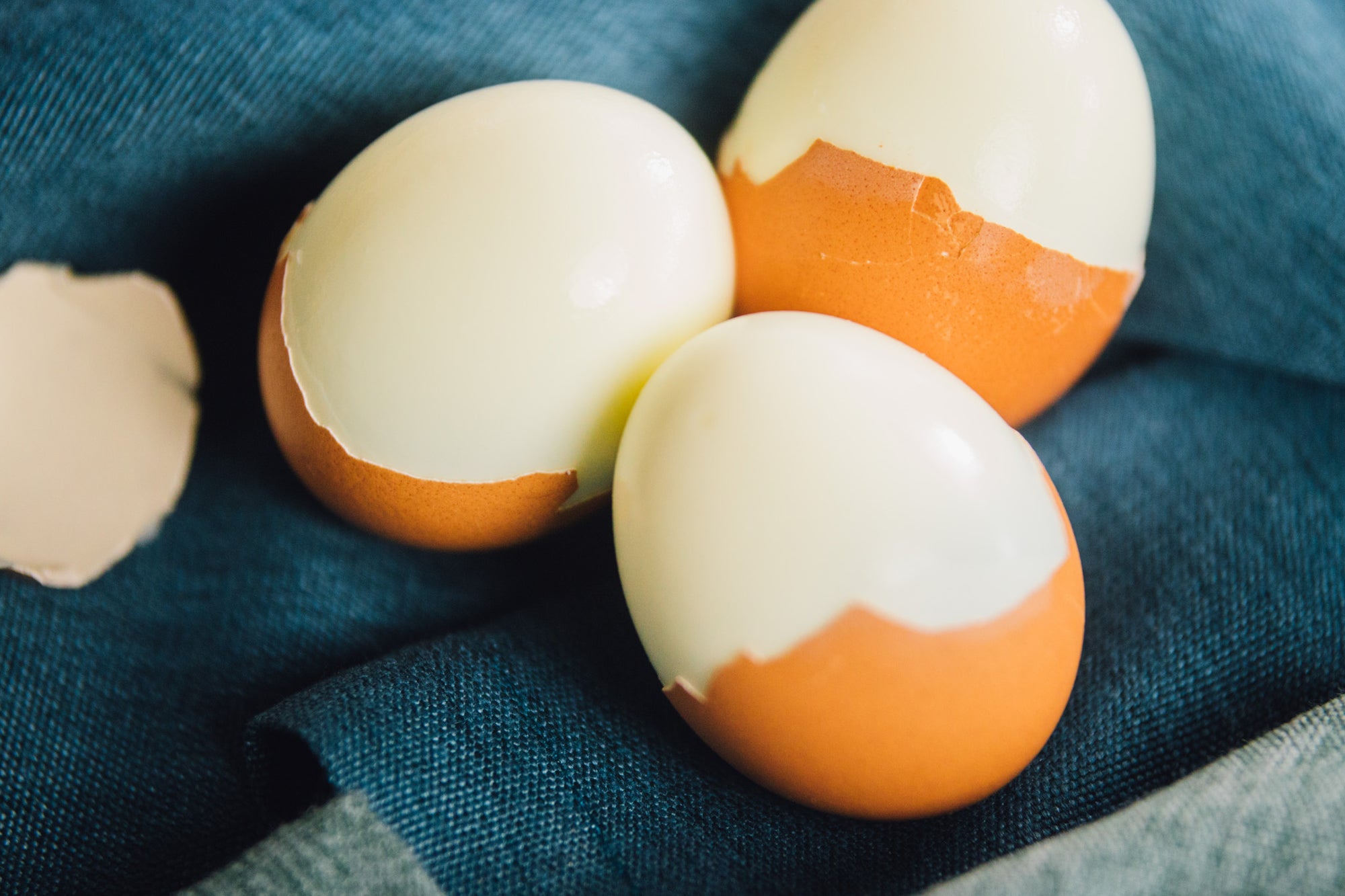 Easy Peel Eggs - Pronto