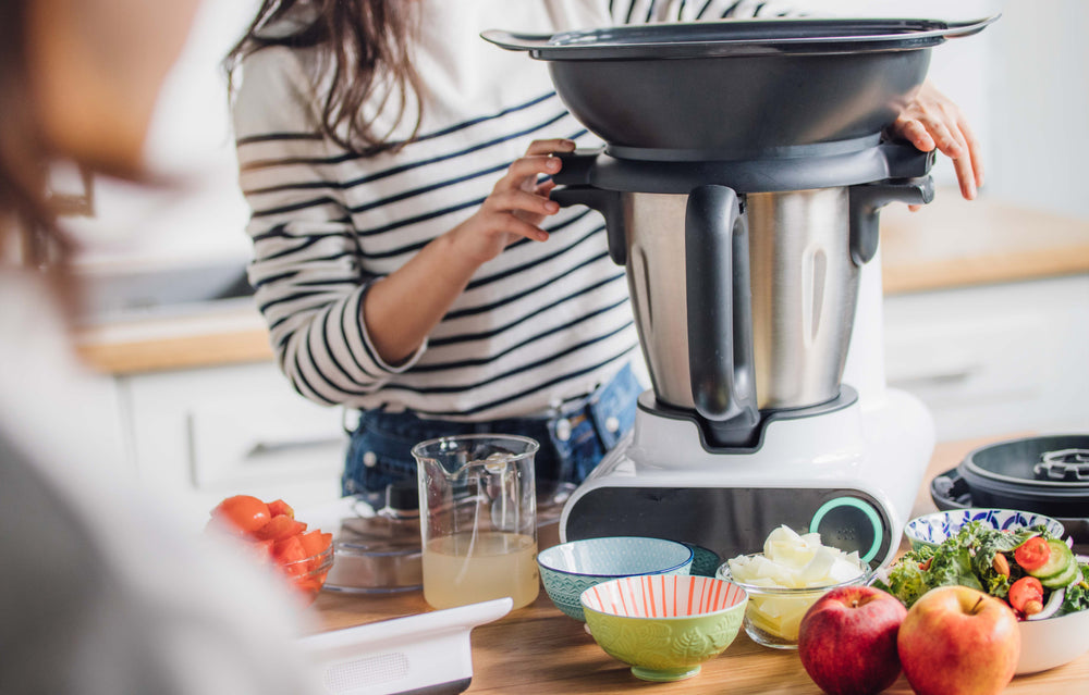 Living Made Easy - Stainless Steel Cooking Basket)